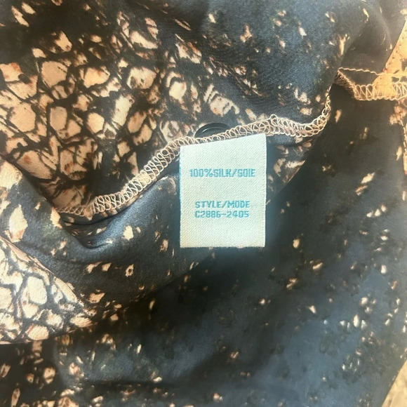 Charlie Jade silk dress XS 2 piece with beautiful  pink slip near new condition - Picture 14 of 14